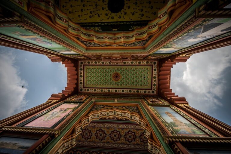 patrika gate ceiling